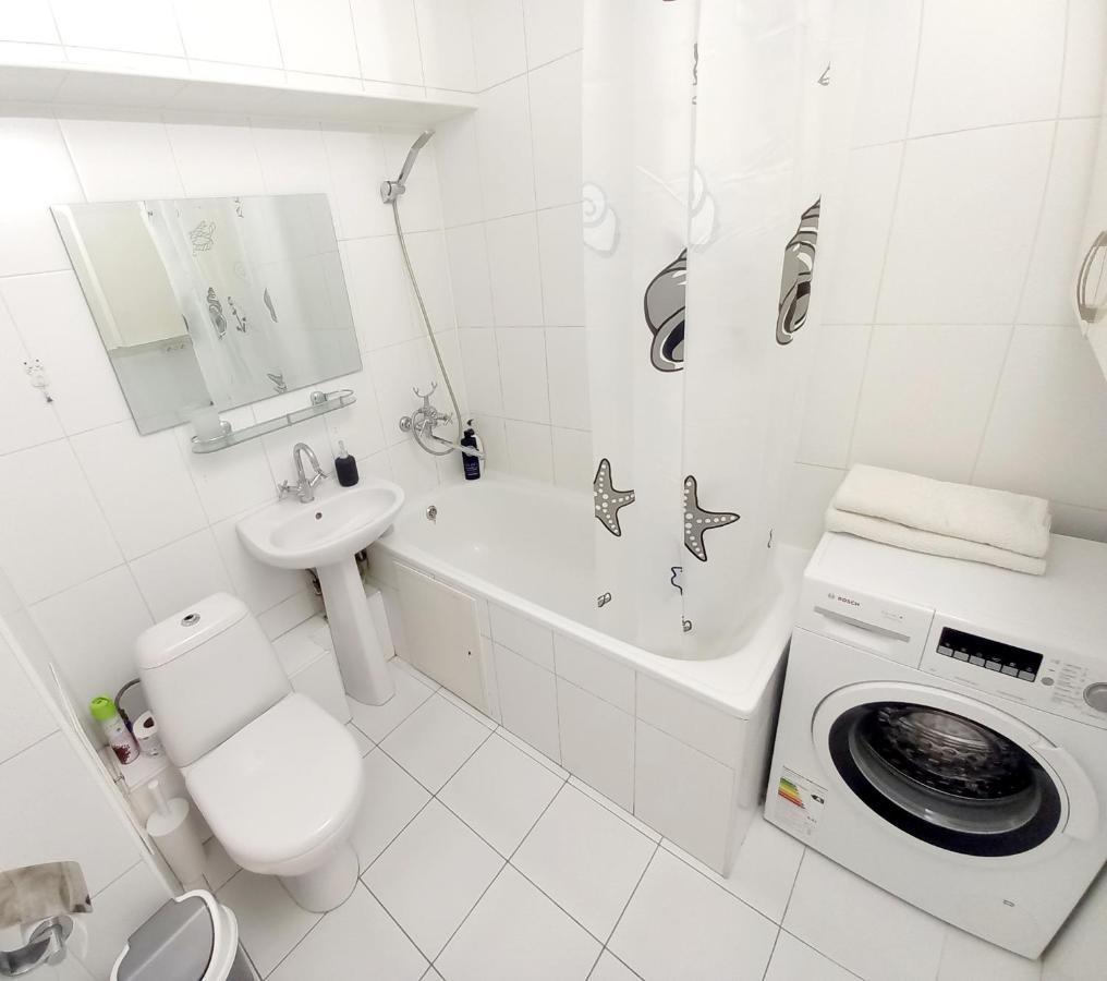 "Картина Горных Вершин" Квартира- "Mountain View" Apartment الماتي المظهر الخارجي الصورة